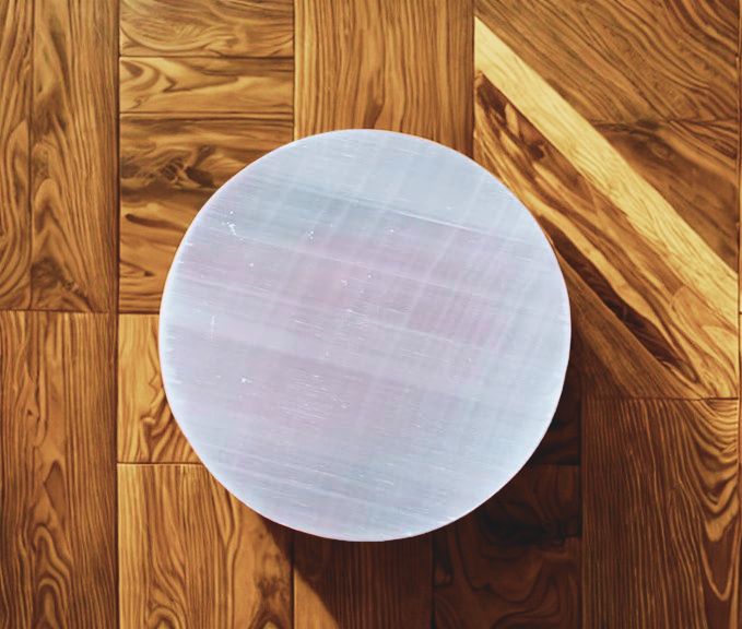 Selenite Plate Round Shape